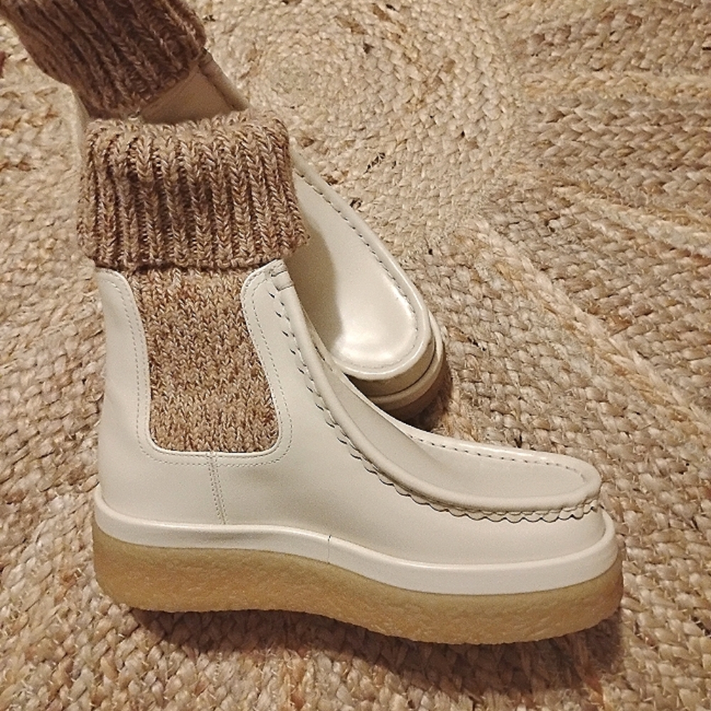 NWT! Chloe Jamie Cream and Tan Women's Ankle Boots European (W) 5 USA (W) 5 - Picture 7 of 16